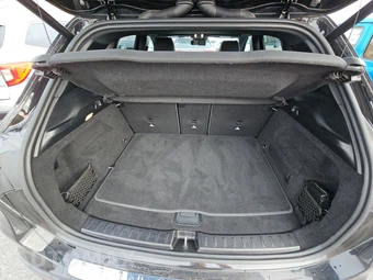 2025 Mercedes-Benz GLA 250 4MATIC - miniatura 23