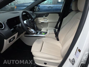 2025 Mercedes-Benz GLA 250 4MATIC - miniatura 13