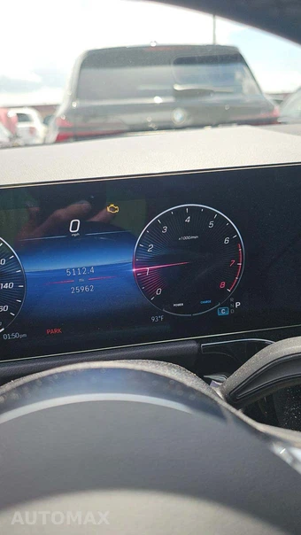 2025 Mercedes-Benz GLA 250 4MATIC - miniatura 26