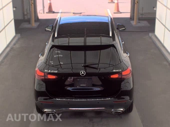 2025 Mercedes-Benz GLA 250 4MATIC - miniatura 5