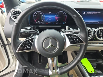 2025 Mercedes-Benz GLA 250 4MATIC - miniatura 16