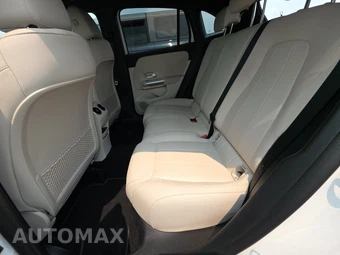 2025 Mercedes-Benz GLA 250 4MATIC - miniatura 19