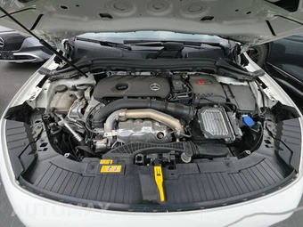 2025 Mercedes-Benz GLA 250 4MATIC - miniatura 22