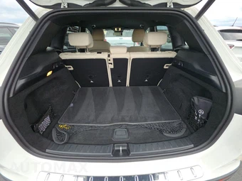 2025 Mercedes-Benz GLA 250 4MATIC - miniatura 23