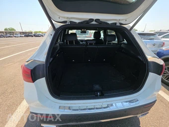2025 Mercedes-Benz GLA 250 4MATIC - miniatura 16