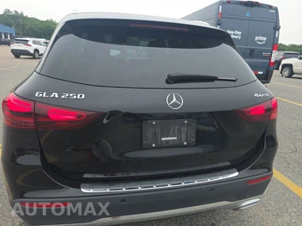 2025 Mercedes-Benz GLA 250 4MATIC - miniatura 5