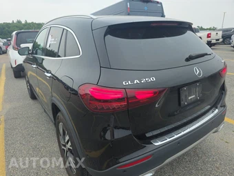 2025 Mercedes-Benz GLA 250 4MATIC - miniatura 6
