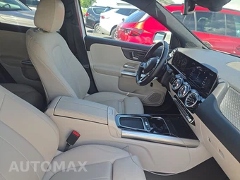 2025 Mercedes-Benz GLA 250 4MATIC - miniatura 14