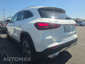 2025 Mercedes-Benz GLA 250 4MATIC - miniatura 6