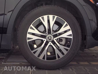 2025 Mercedes-Benz GLA 250 4MATIC – miniatura 10