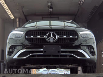 2025 Mercedes-Benz GLA 250 4MATIC – miniatura 3