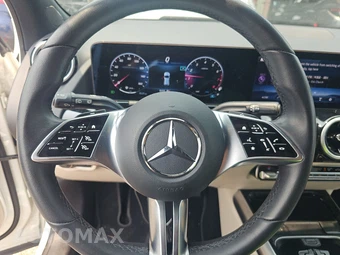 2025 Mercedes-Benz GLA 250 4MATIC - miniatura 10