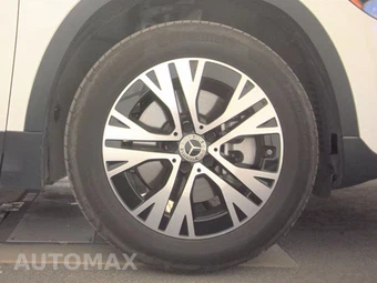 2025 Mercedes-Benz GLA 250 4MATIC - miniatura 10