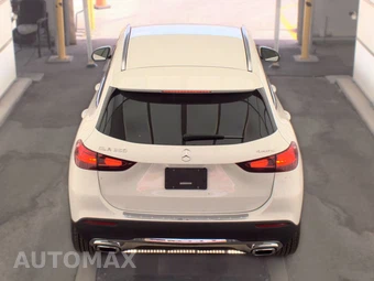 2025 Mercedes-Benz GLA 250 4MATIC - miniatura 6