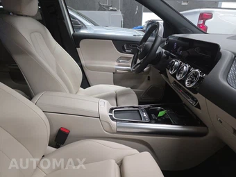 2025 Mercedes-Benz GLA 250 4MATIC - miniatura 14