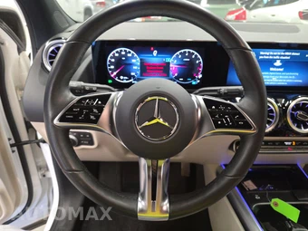 2025 Mercedes-Benz GLA 250 4MATIC - miniatura 16