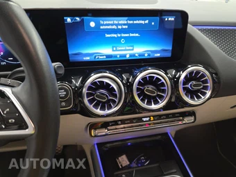 2025 Mercedes-Benz GLA 250 4MATIC - miniatura 17