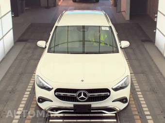 2025 Mercedes-Benz GLA 250 4MATIC - miniatura 2