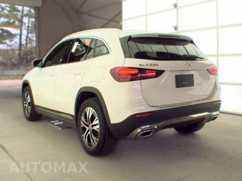 2025 Mercedes-Benz GLA 250 4MATIC - miniatura 6