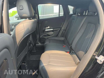 2025 Mercedes-Benz GLA 250 4MATIC - miniatura 13
