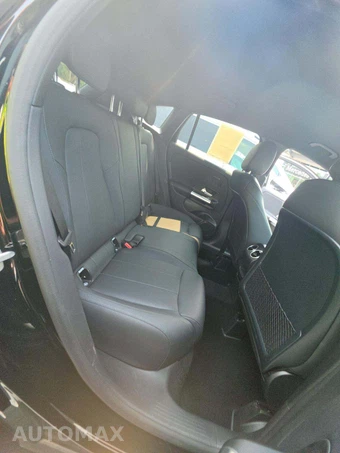 2025 Mercedes-Benz GLA 250 4MATIC - miniatura 16