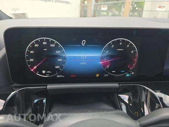 2025 Mercedes-Benz GLA 250 4MATIC – miniatura 10