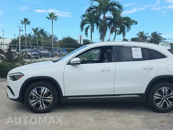 2025 Mercedes-Benz GLA 250 4MATIC – miniatura 3