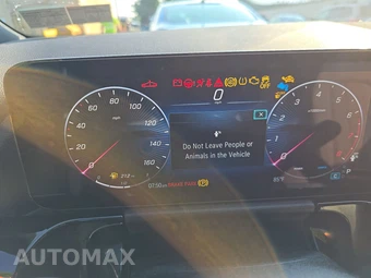 2025 Mercedes-Benz GLA 250 4MATIC – miniatura 12