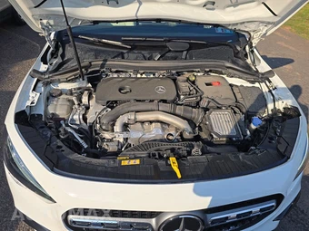 2025 Mercedes-Benz GLA 250 4MATIC – miniatura 15