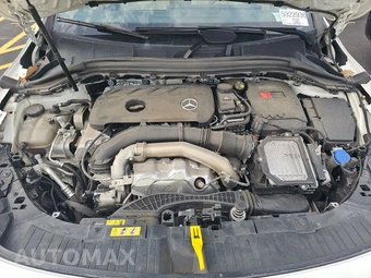 2025 Mercedes-Benz GLA 250 - miniatura 16