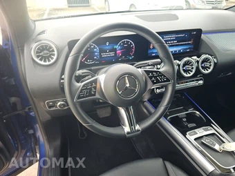 2025 Mercedes-Benz GLA 250 – miniatura 10