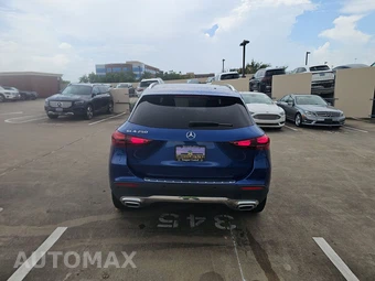 2025 Mercedes-Benz GLA 250 – miniatura 5