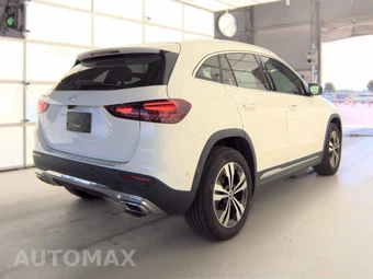 2025 Mercedes-Benz GLA 250 - miniatura 5
