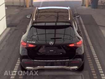2025 Mercedes-Benz GLA 250 - miniatura 5