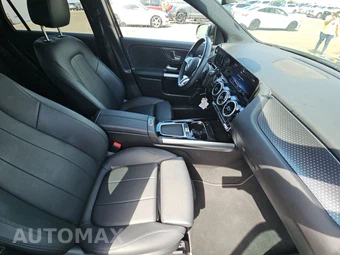 2025 Mercedes-Benz GLA 250 - miniatura 8
