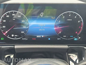 2025 Mercedes-Benz GLA 250 - miniatura 12