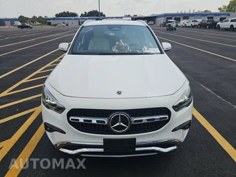 2025 Mercedes-Benz GLA 250 - miniatura 2