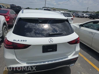 2025 Mercedes-Benz GLA 250 - miniatura 5