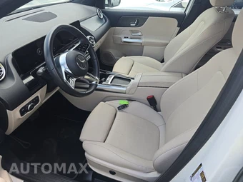 2025 Mercedes-Benz GLA 250 - miniatura 7