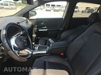 2025 Mercedes-Benz GLA 250 - miniatura 12