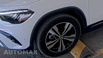 2025 Mercedes-Benz GLA 250 - miniatura 7