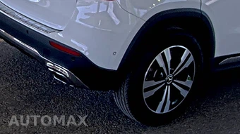 2025 Mercedes-Benz GLA 250 - miniatura 9