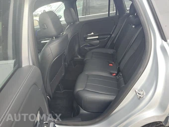 2025 Mercedes-Benz GLA 250 – miniatura 13