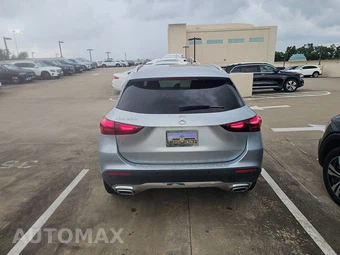 2025 Mercedes-Benz GLA 250 – miniatura 5