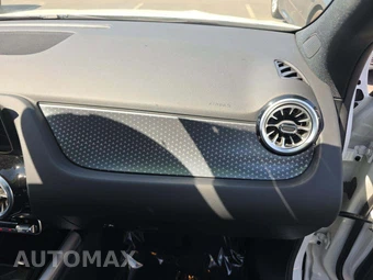 2025 Mercedes-Benz GLA 250 - miniatura 16