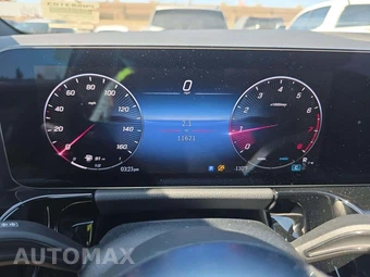 2025 Mercedes-Benz GLA 250 - miniatura 6
