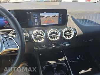 2025 Mercedes-Benz GLA 250 - miniatura 7