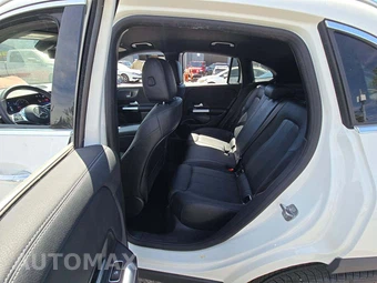 2025 Mercedes-Benz GLA 250 - miniatura 13