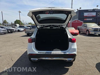 2025 Mercedes-Benz GLA 250 - miniatura 14