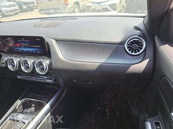 2025 Mercedes-Benz GLA 250 - miniatura 19